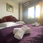 Stay The Night Shkodra Apartment City Centre